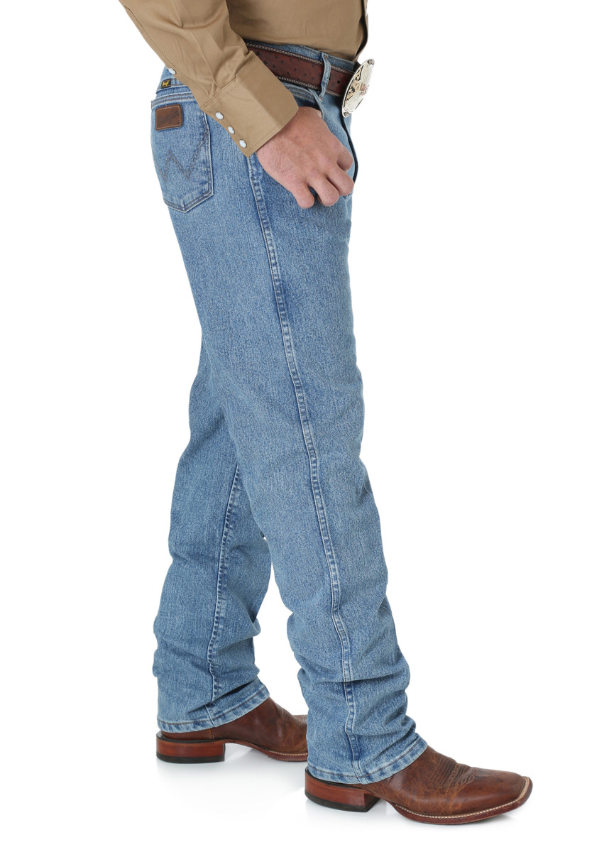 Premium Performance Cowboy Cut Advanced Comfort Regular Fit Jean