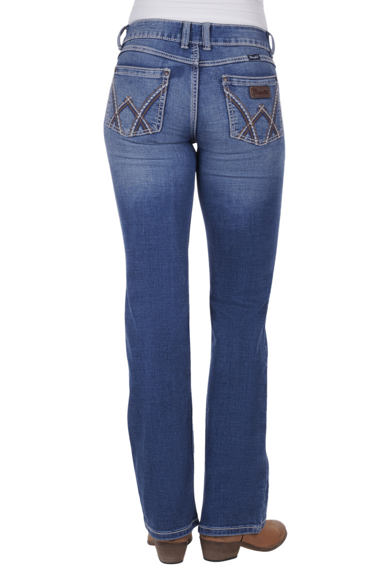 Retro Mid Rise Boot Cut Jean Mae Indigo 64% Cotton