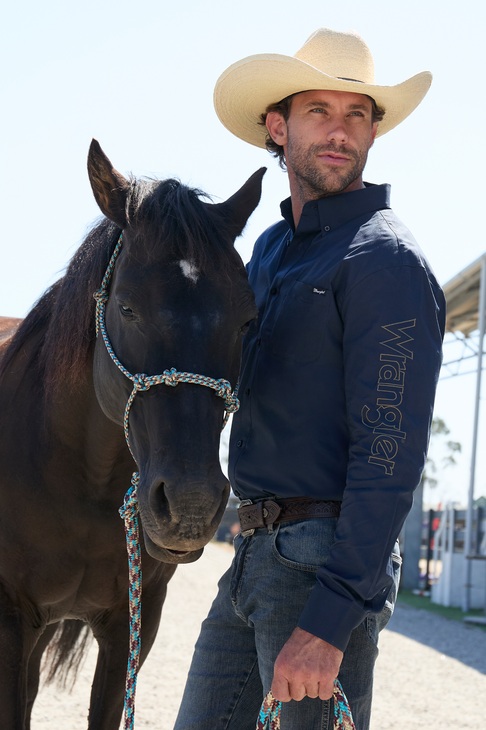 Men’s Brad Logo Button Down Long Sleeve Shirt