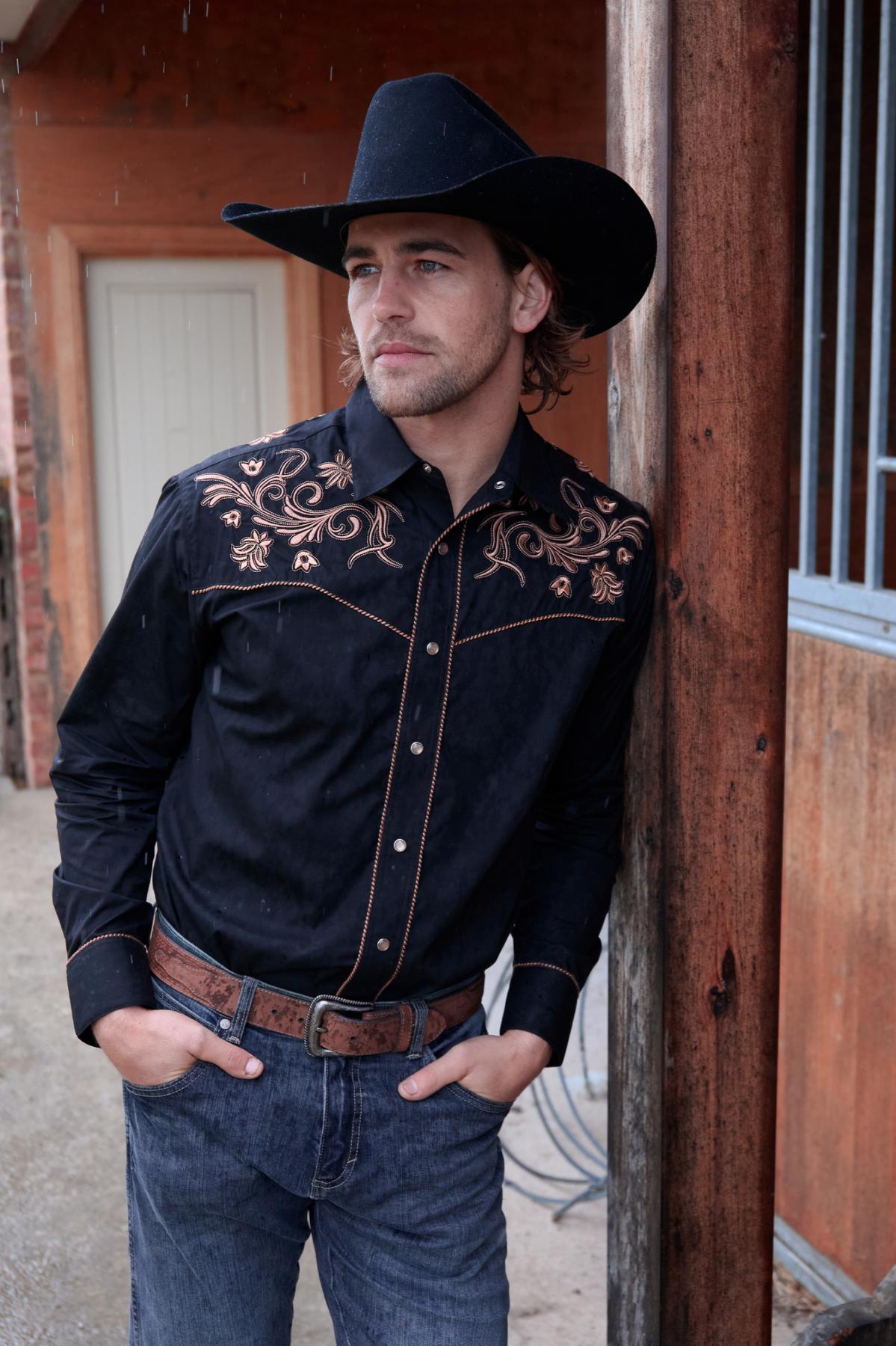 Men’s Luke Embroidered Long Sleeve Shirt