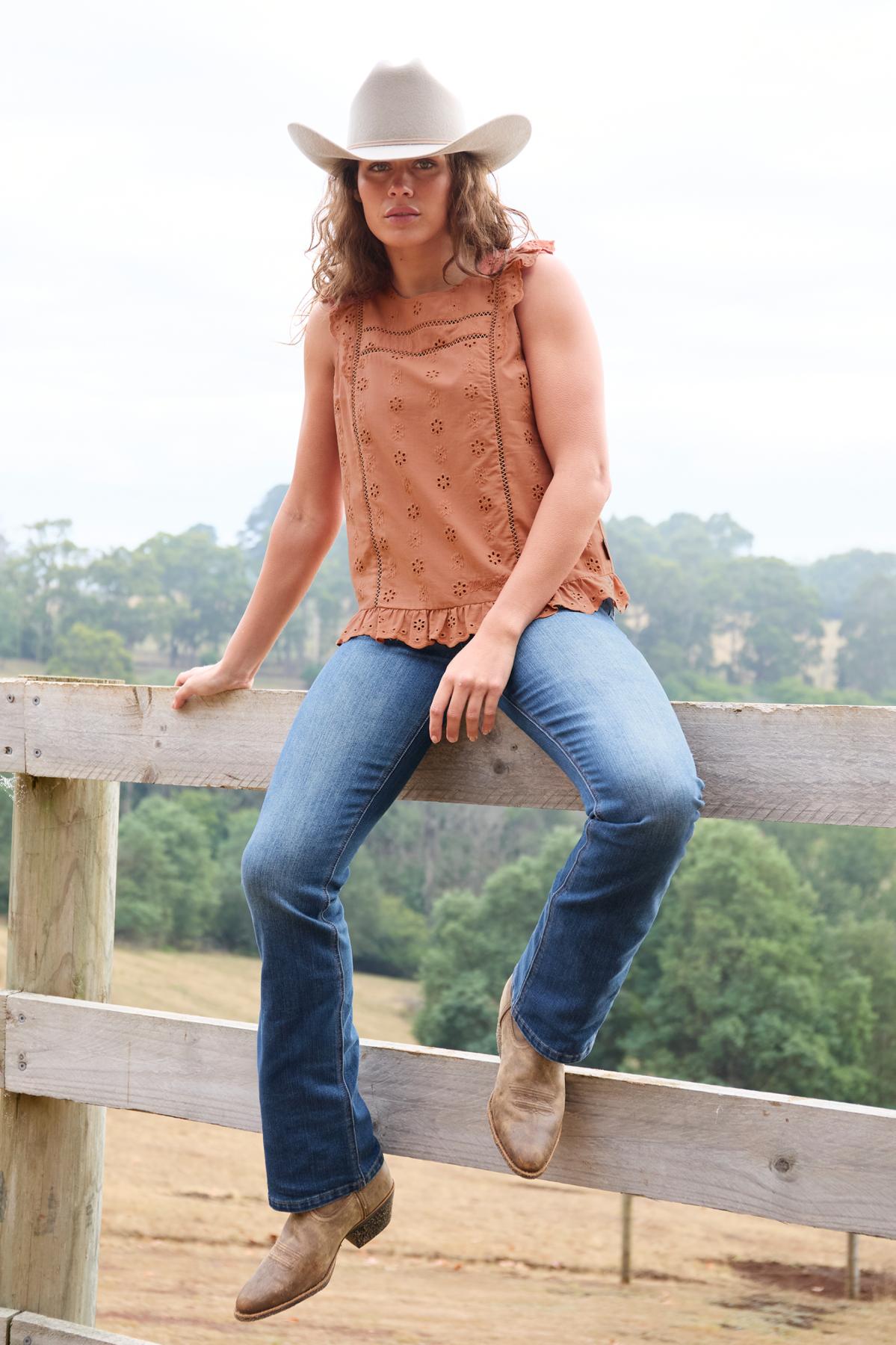 Women’s Grace Sleeveless Blouse